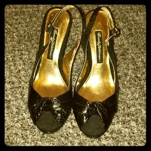 Beverly Feldman Knotted Peep Toes